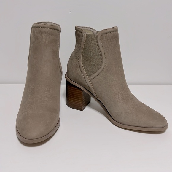 Splendid Women's Ankle Boots Leather Suede Shoes Ermine/Tan Size 9M NIB - Picture 2 of 11